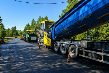 Ленобласть обновляет 91 км дорог, ведущих к малым населенным пунктам