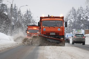 Дороги Ленобласти готовят к снежному бурану